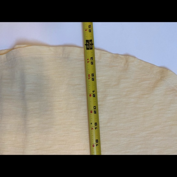 💚3/20$5/25💚OLD NAVY GOOD NATURED YELLOW TEE NWT - Picture 16 of 16